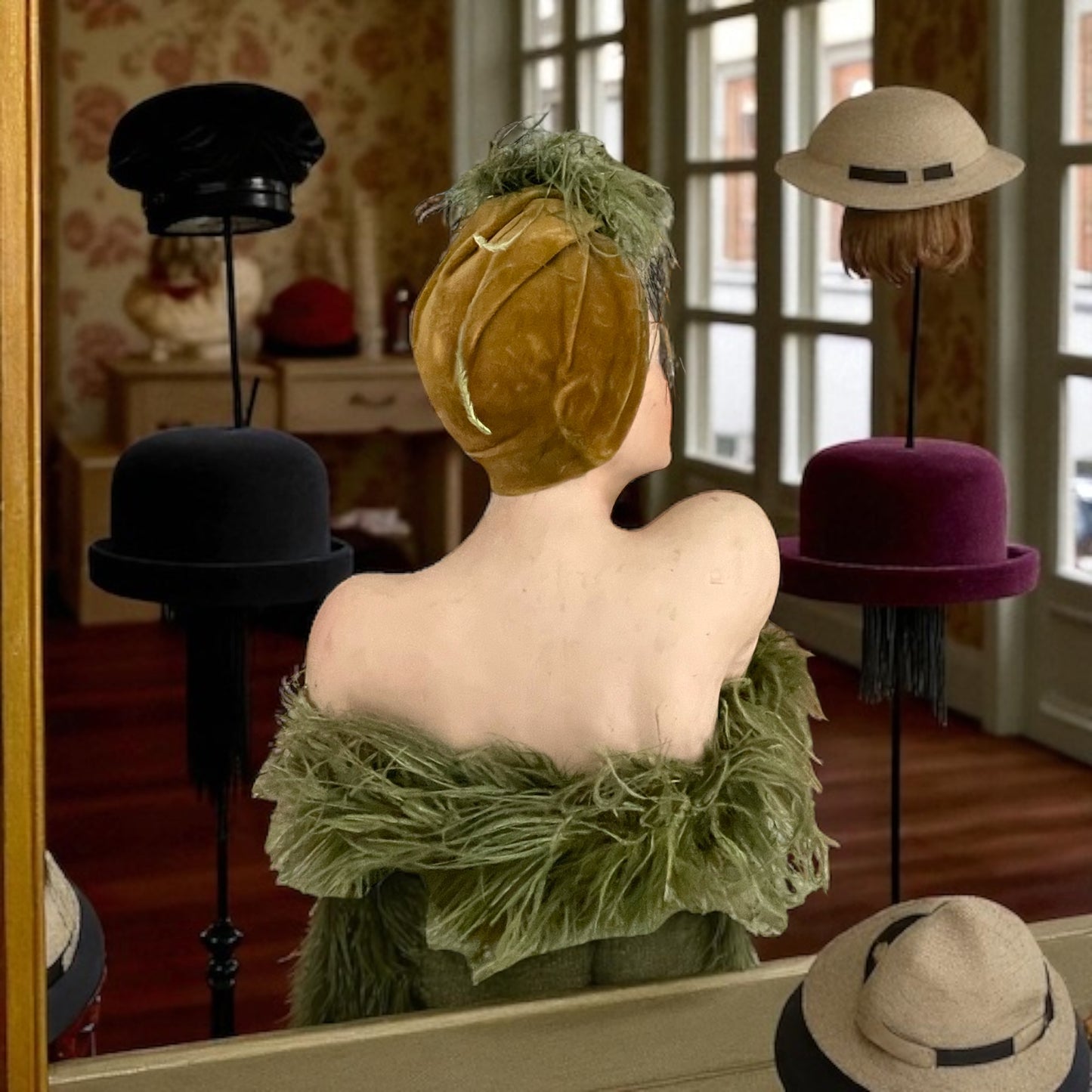 Superbo busto donna bisquit cappelleria francese, art déco anni ‘30