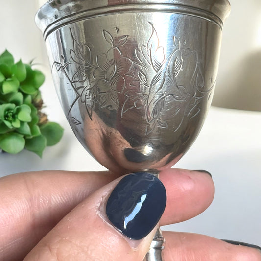 Piccolo calice in argento inciso, fine ‘700, Belgio