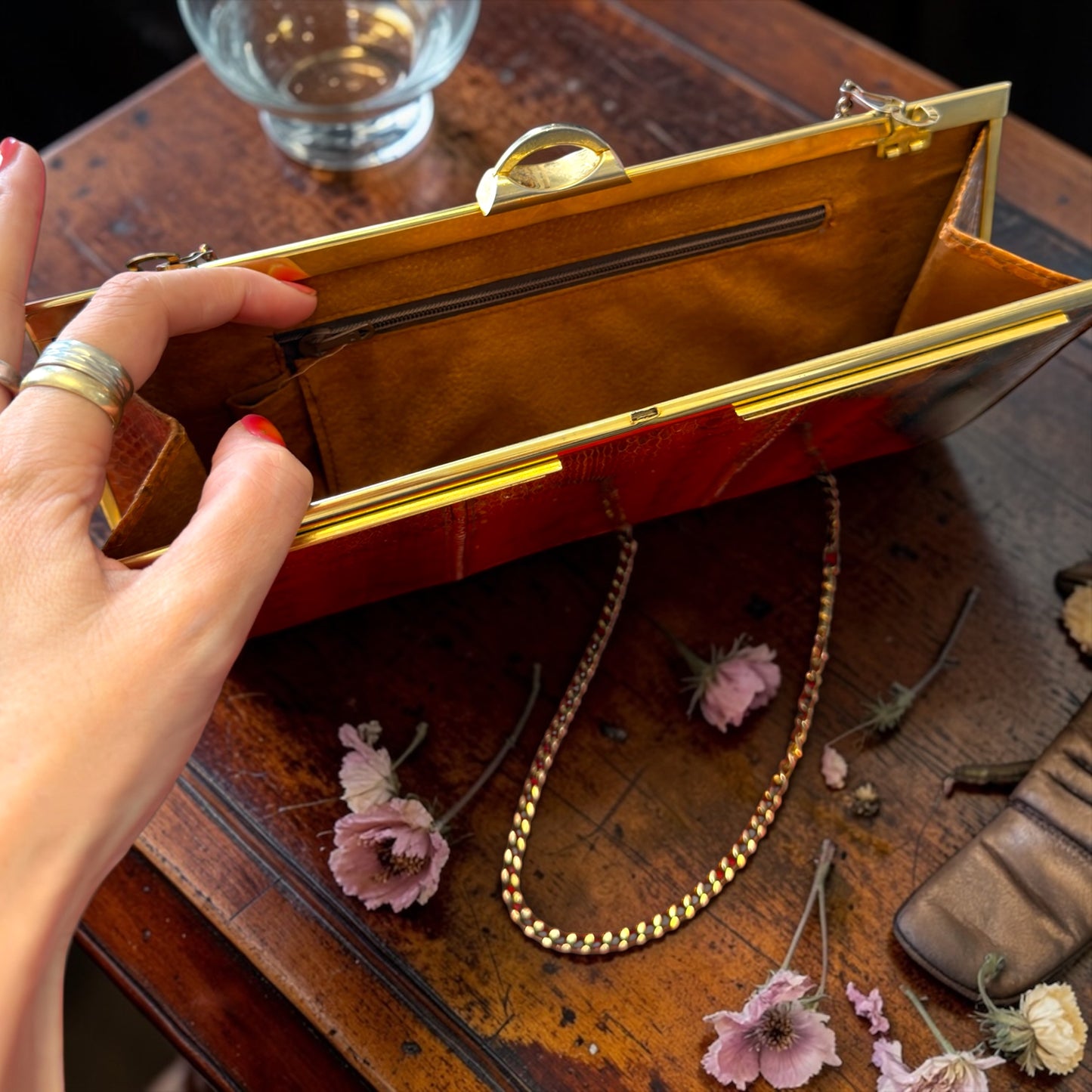 Clutch bag effetto rettile con catenella, vintage originale fine anni ‘50 - primi ‘60