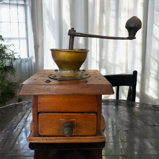 Large Dutch Coffee Grinder