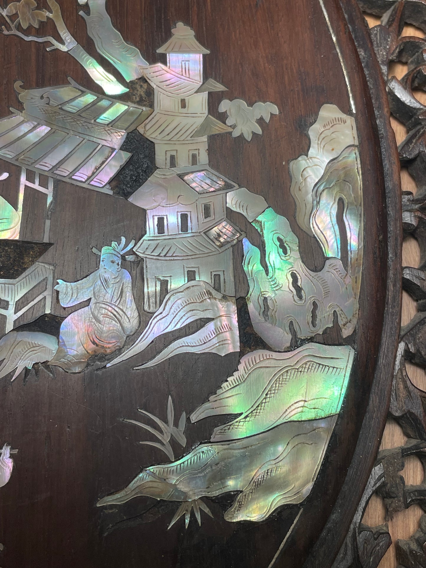 Antico pannello boiserie con intarsi di madreperla e trafori, fine ‘800 tardo Qing