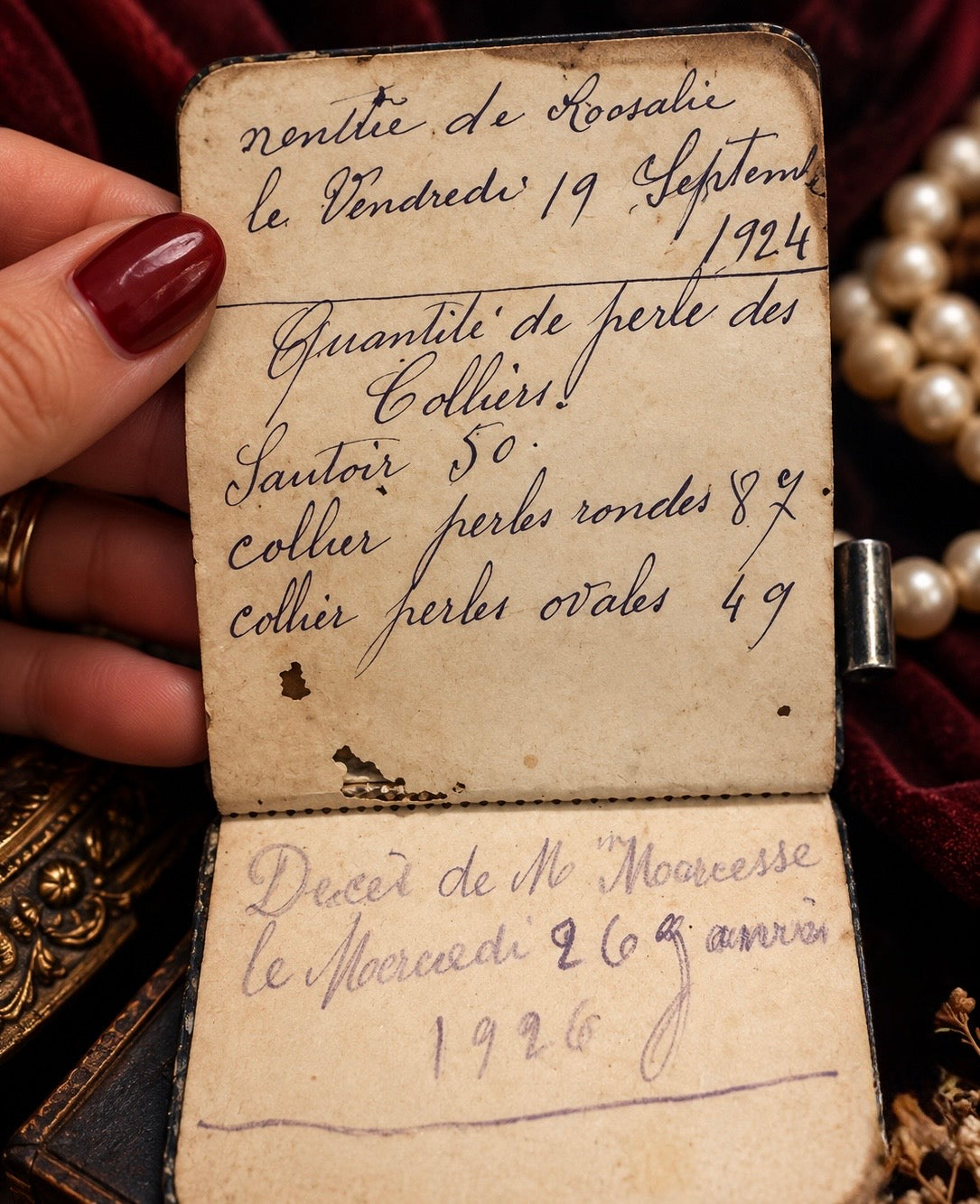 Antico Carnet de Bal Liberty con decorazione bifacciale e note private