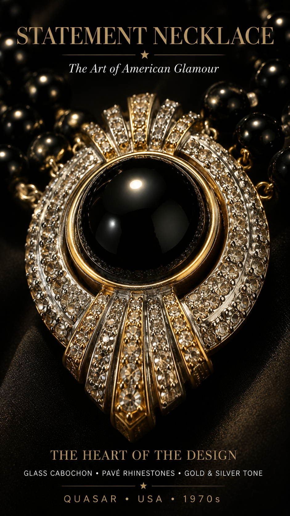 Collier a triplo filo in perle nere con grande pavé centrale e cabochon Quasar, USA anni ‘70