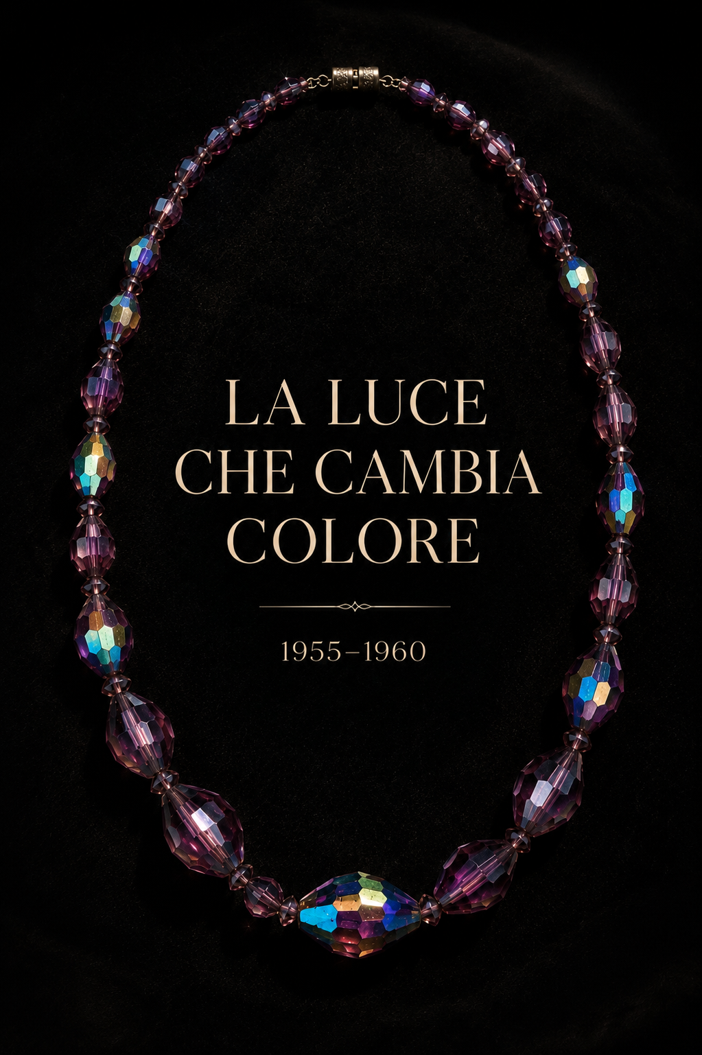 Collana con perle in vetro sfaccettato degradé color malva e finitura aurora Borealis