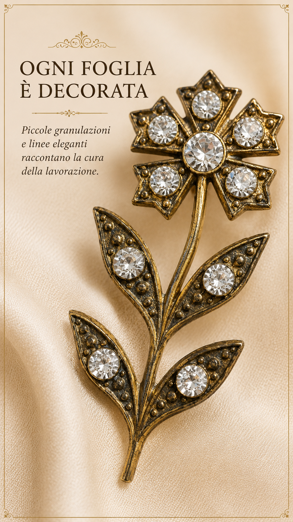 Spilla antica a guisa di fiore con belle paste vitree originali Belle Époque primi ‘900