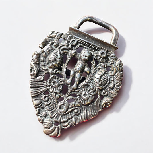 Ciondolo pendente in argento 800 con cherubino, ca anni ‘20