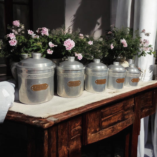 Set of 6 Provencal kitchen jars