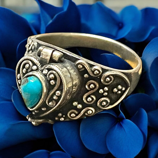 Anello in argento 925 porta veleno con turchese