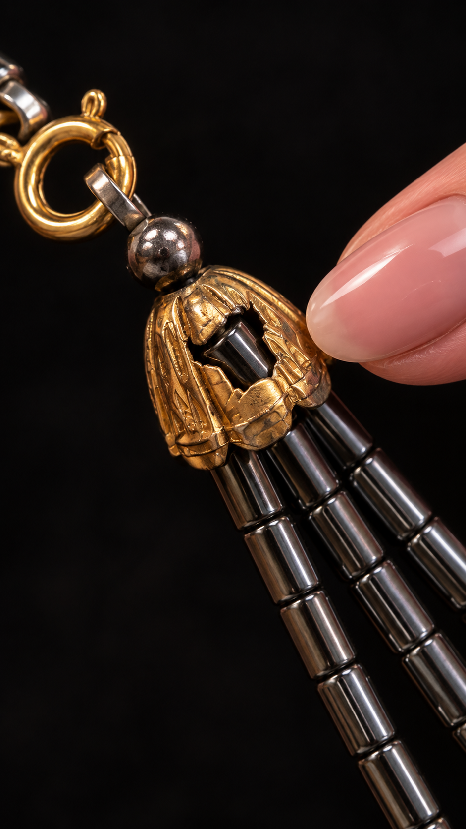 Collana architettonica anni ‘60 in ematite e quarzo rosa con chiusura in argento