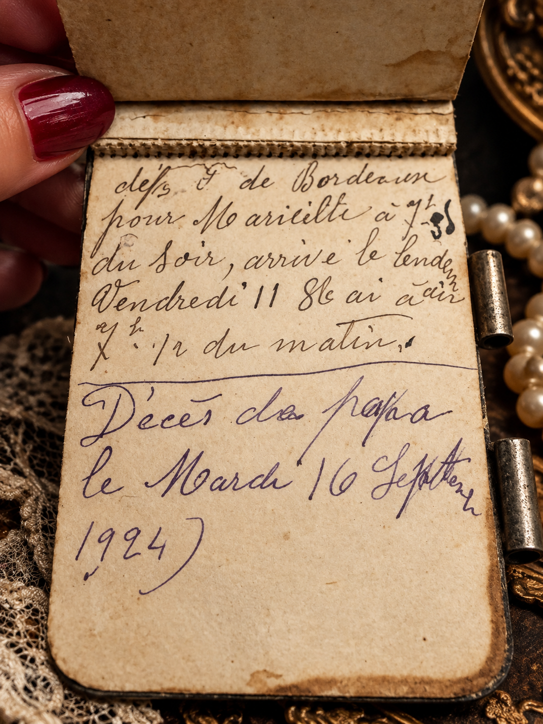 Antico Carnet de Bal Liberty con decorazione bifacciale e note private