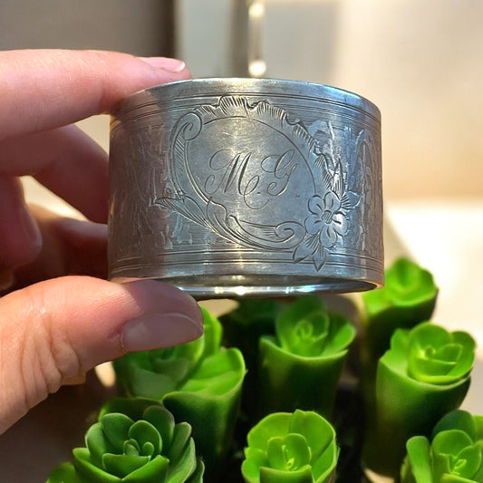 Porta tovagliolo in argento titolo 800, liberty, iniziali M G