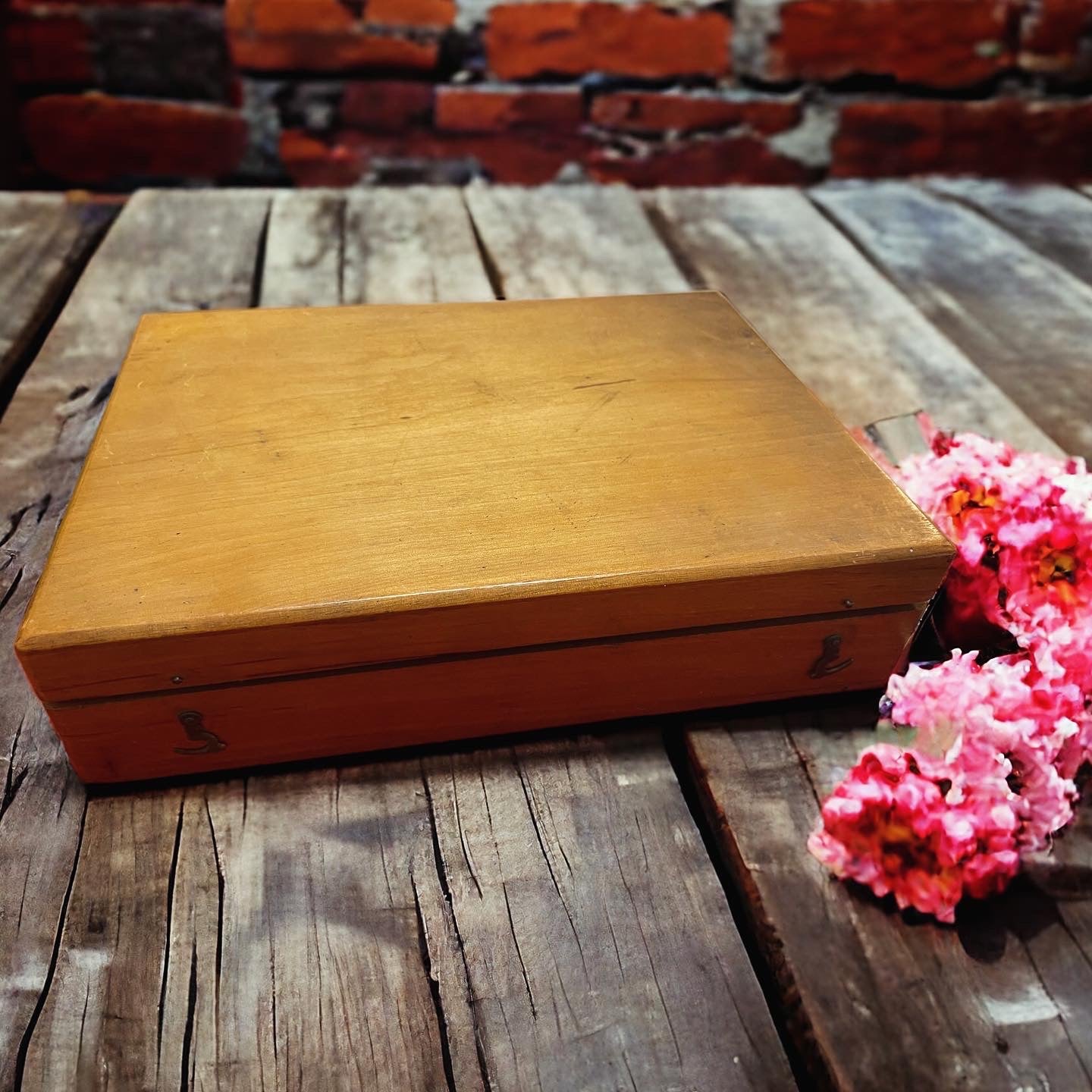 Antique drawing box with accessories