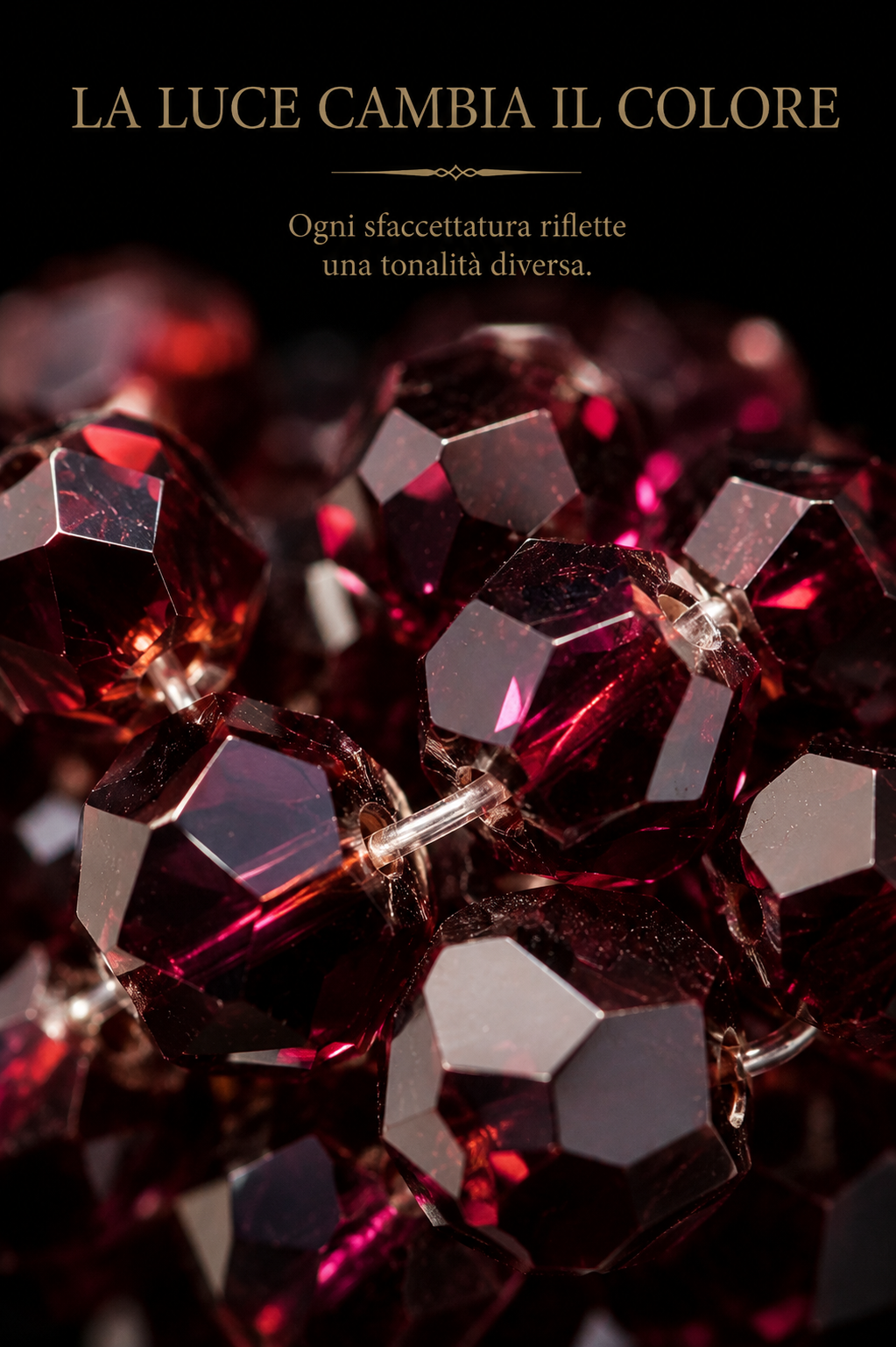Orecchini clip in cristalli, color Granato, anni 50 prob. produzione boema ￼