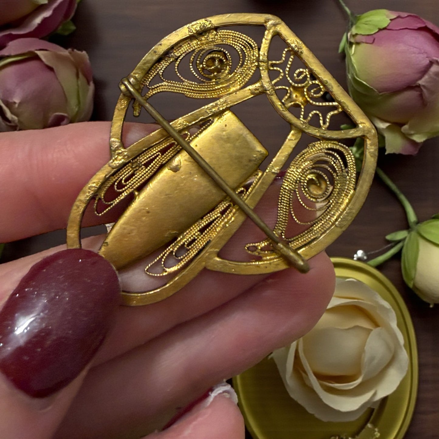 Spilla / pendente liberty in filigrana con cornalina e strass, ca anni ‘20