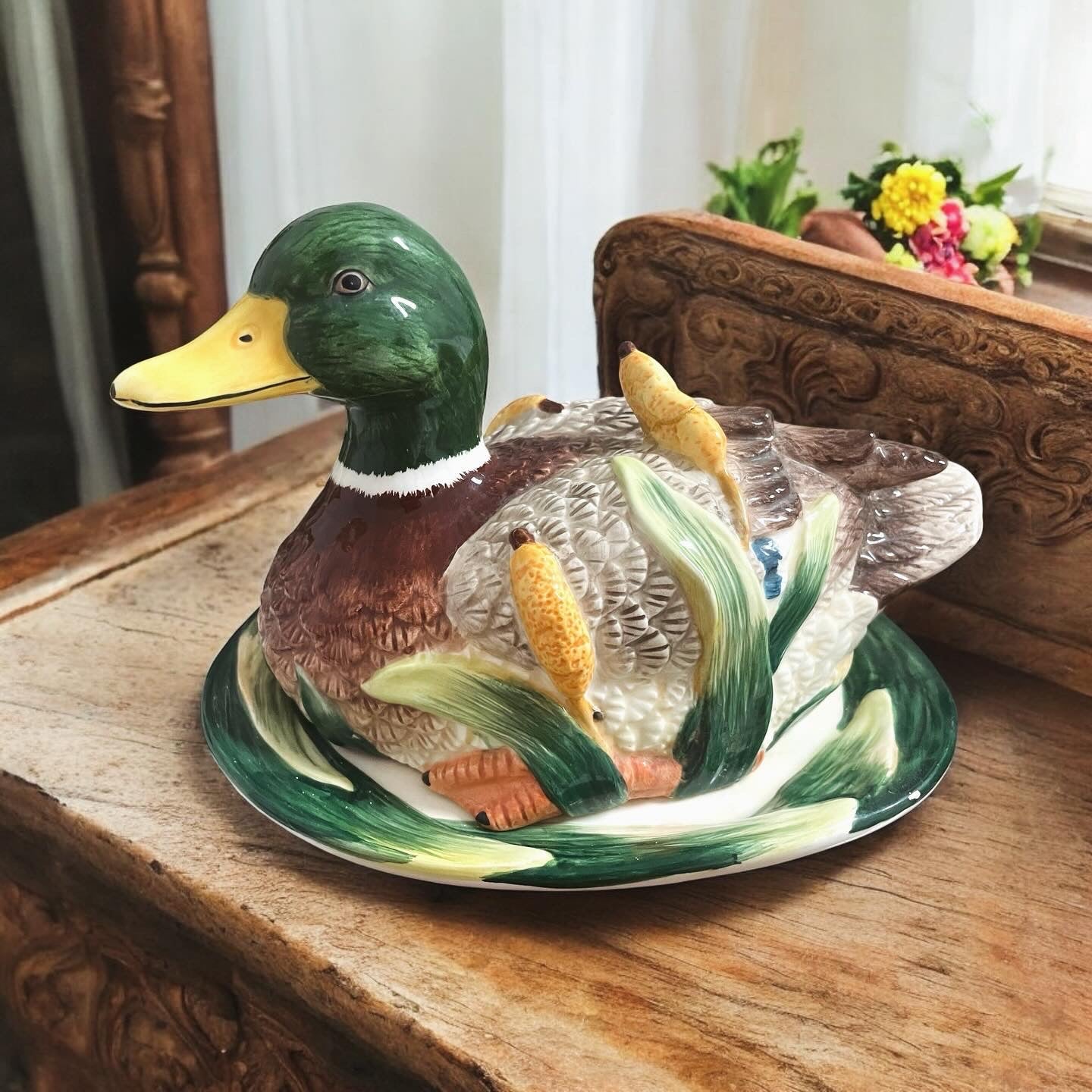 Collection of 4 vintage ceramic ducks