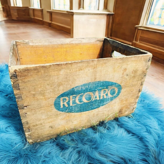 Antique Recoaro case