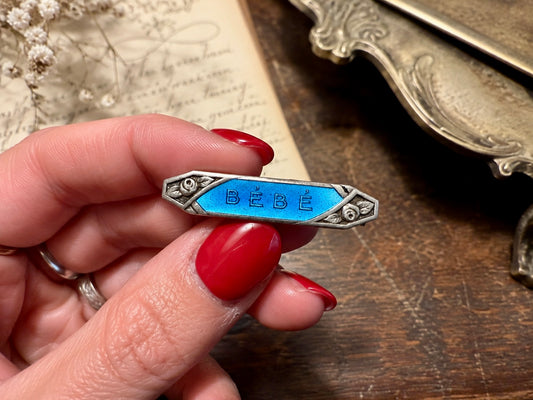 Antica spilla in argento massiccio Art Déco smaltata blu “Bébé” gioiello da nascita