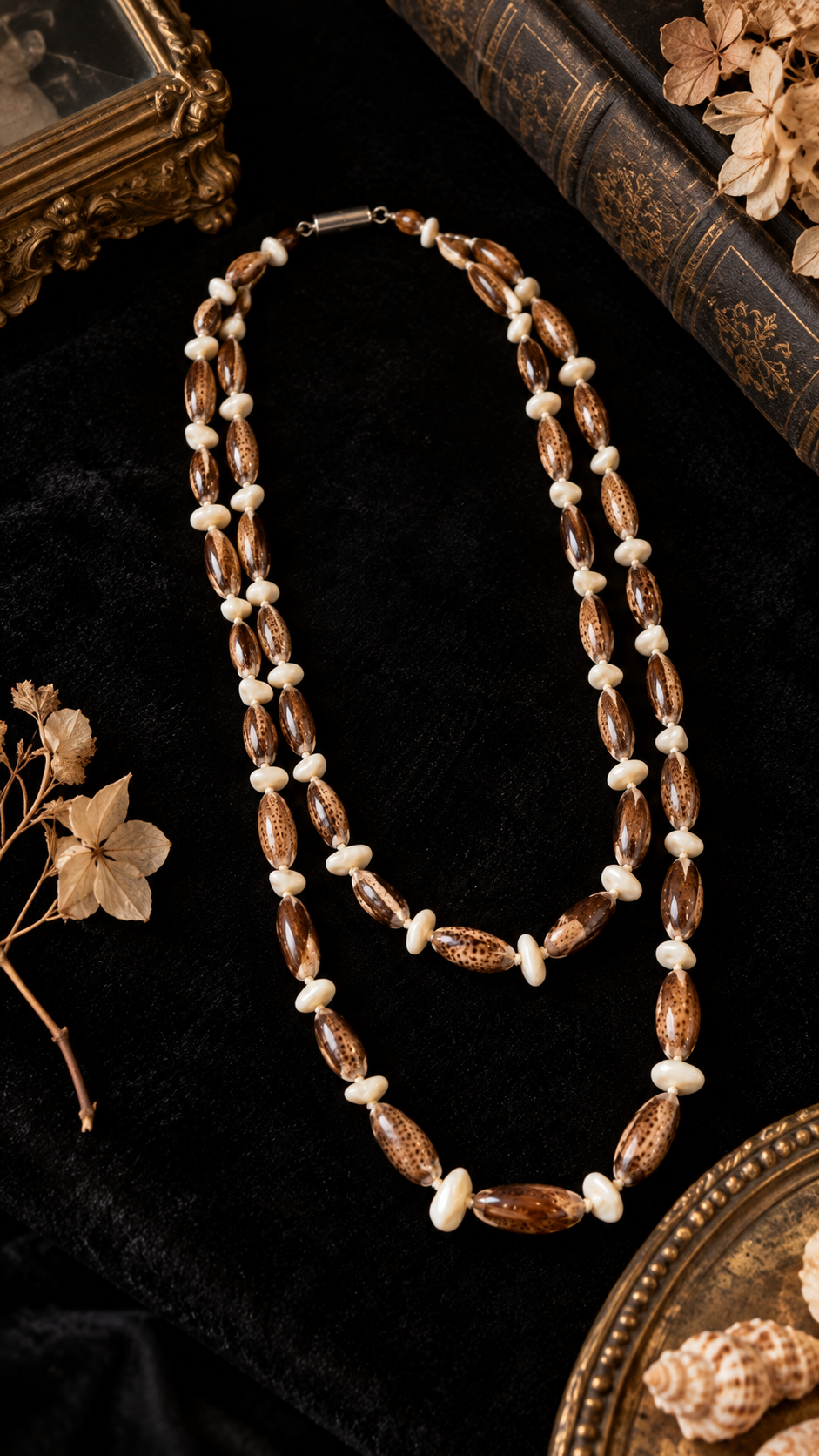 Collana a doppio giro in autentiche conchiglie anni ‘50-‘60