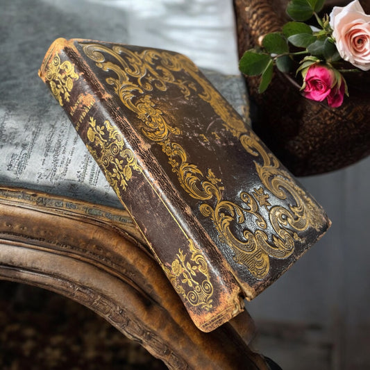 “L’Ange du Fidèle” antico libro 1859 con finissime incisioni e fregi dorati