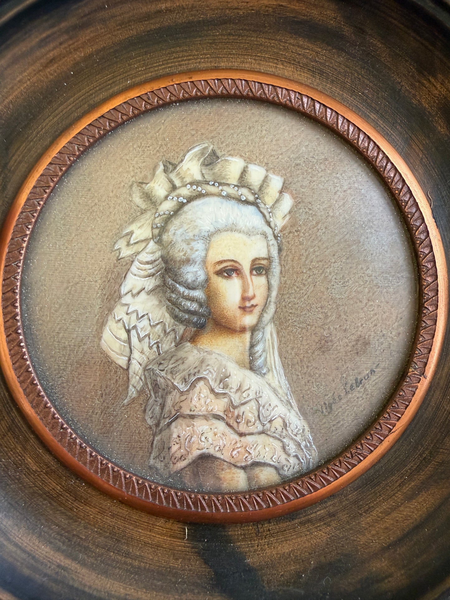 Ritratto di dama dipinto “à la Marie Antoinette” iscritto Vigee Le Brun, in cornice lignea, primo ‘900