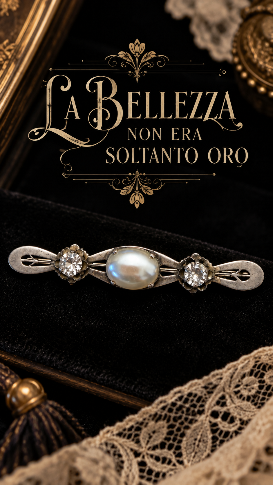 Grande broche de cou spilla placcata argento con vetro perlato e cristalli, anni 20-30