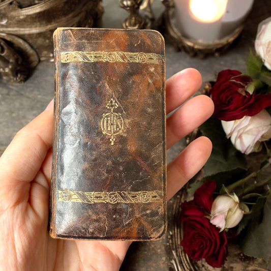 Antico libretto devozionale stampato in Milano, 1902, copertina con fregi dorati