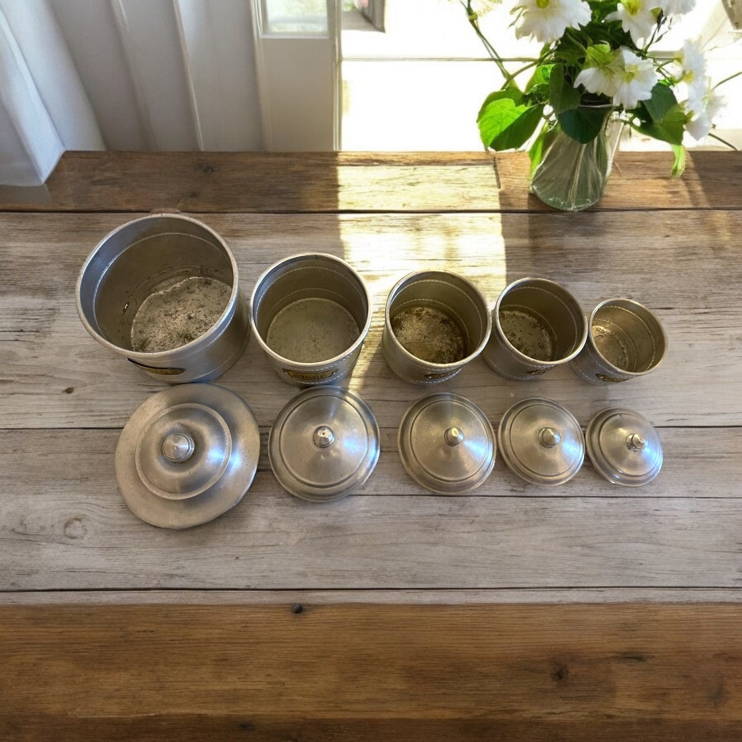 Set 5 antichi barattoli da cucina provenzali con targhette anni ‘40