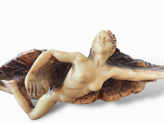 Mid-century ashtray with nude woman