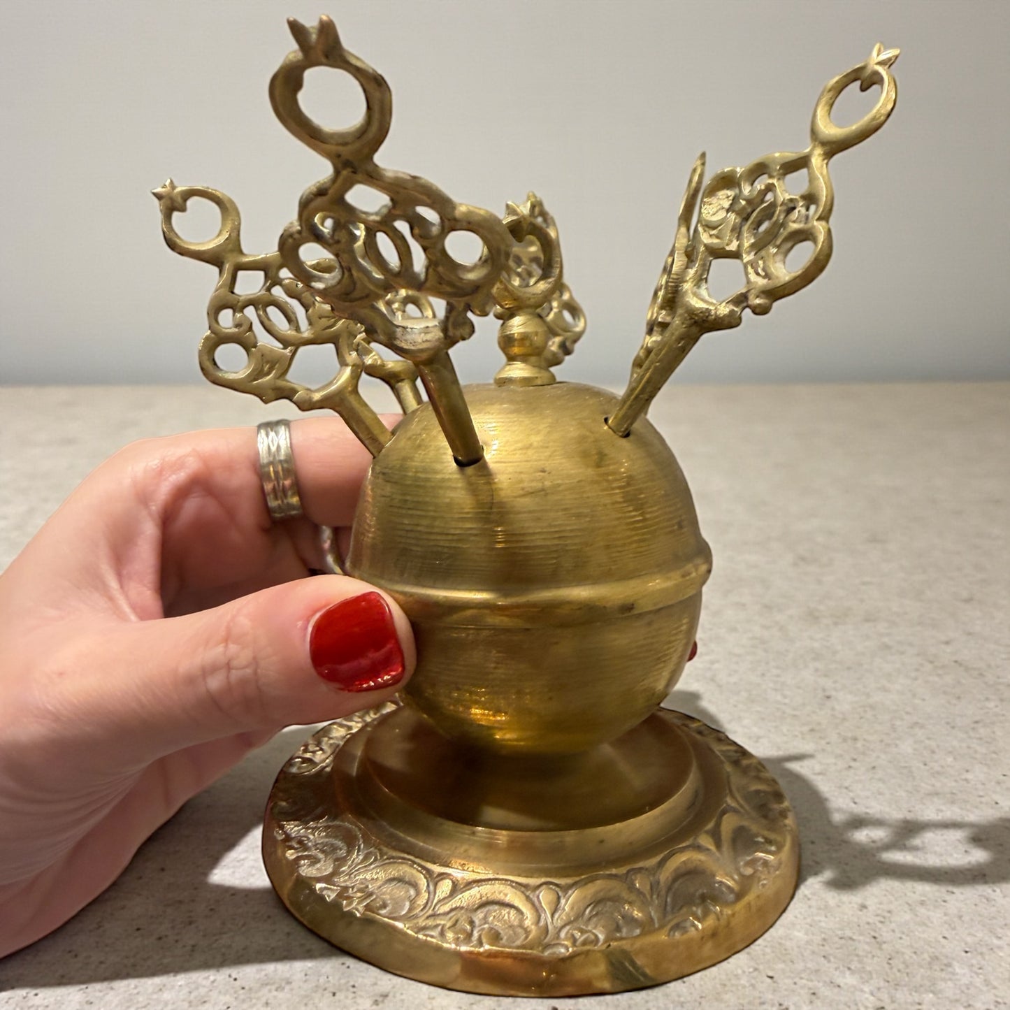 Set servizio da aperitivo in ottone anni 40-50