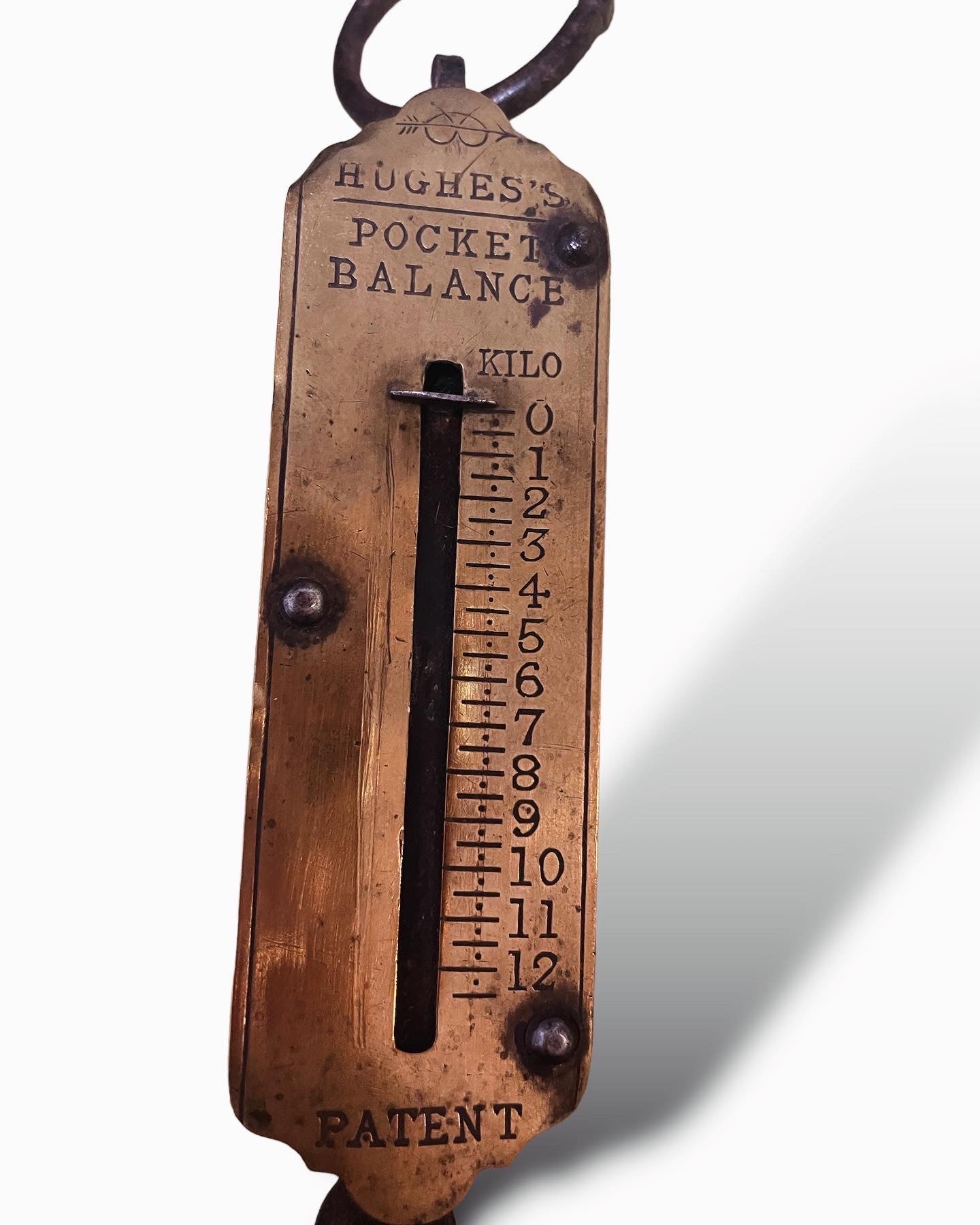 Antique portable hook scale