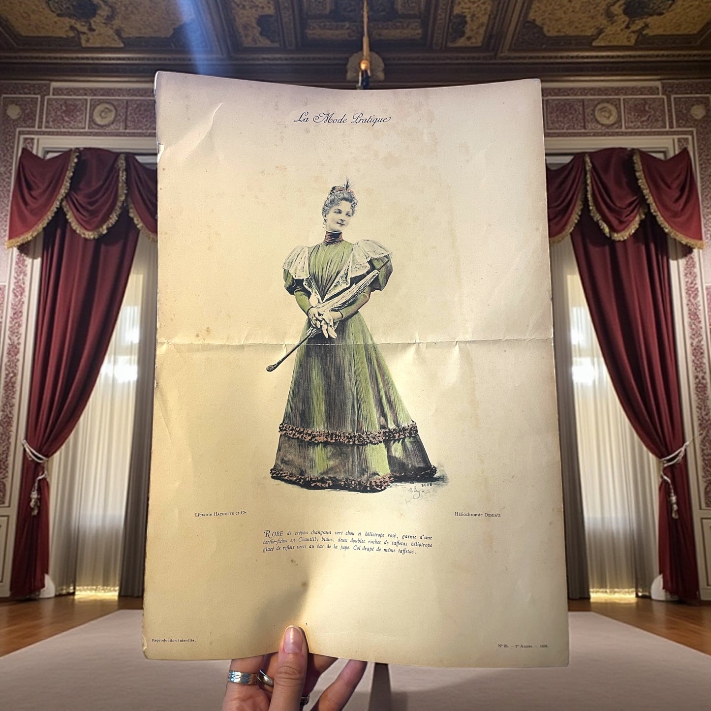 Lotto n. 4 antiche tavole Belle Époque dame in abiti da passeggio