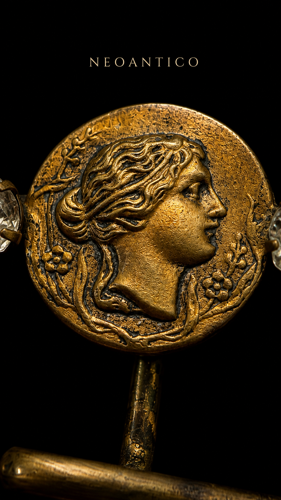 Antica fibbia gioiello anni ‘20-‘30’ con camei e paste di vetro, transizione tra liberty e déco