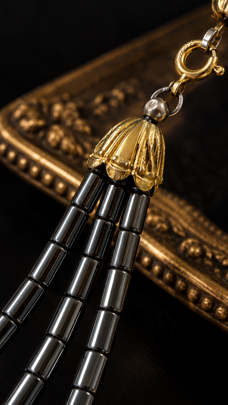 Collana architettonica anni ‘60 in ematite e quarzo rosa con chiusura in argento