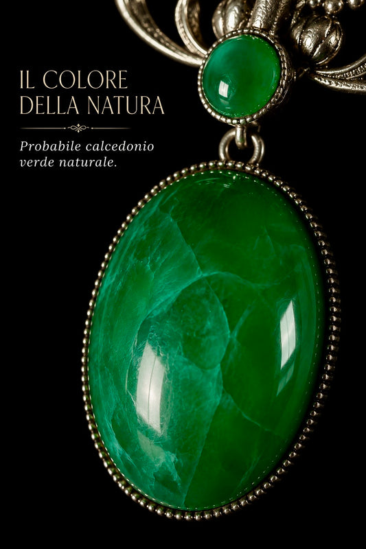 Collier GM liberty reborn argentato con cabochons in pietra verde, made in USA anni ‘50