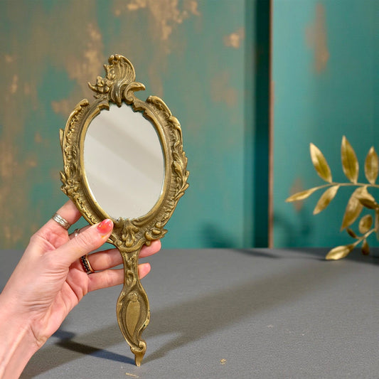 Specchio da camera liberty in ottone pieno, anni ‘20 ca