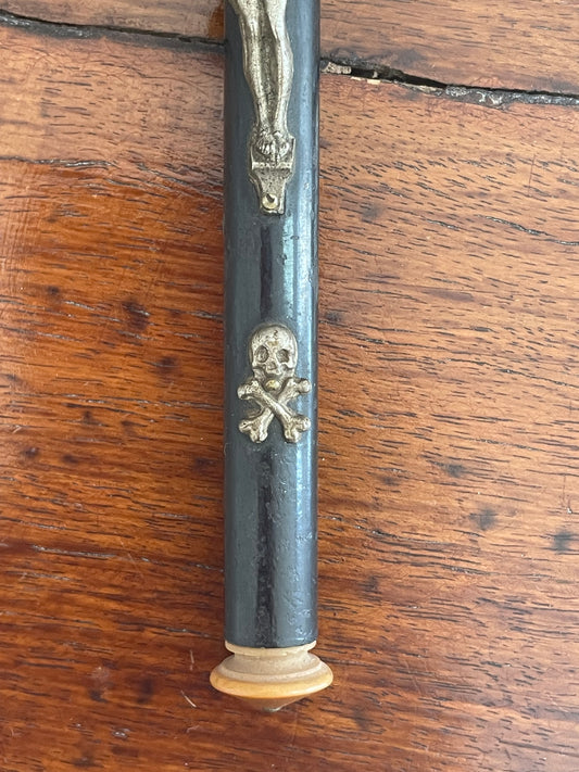 Croce pettorale memento mori fine ‘800 - primo ‘900 con teschio