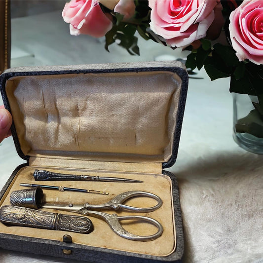 Sewn casket from the 20s