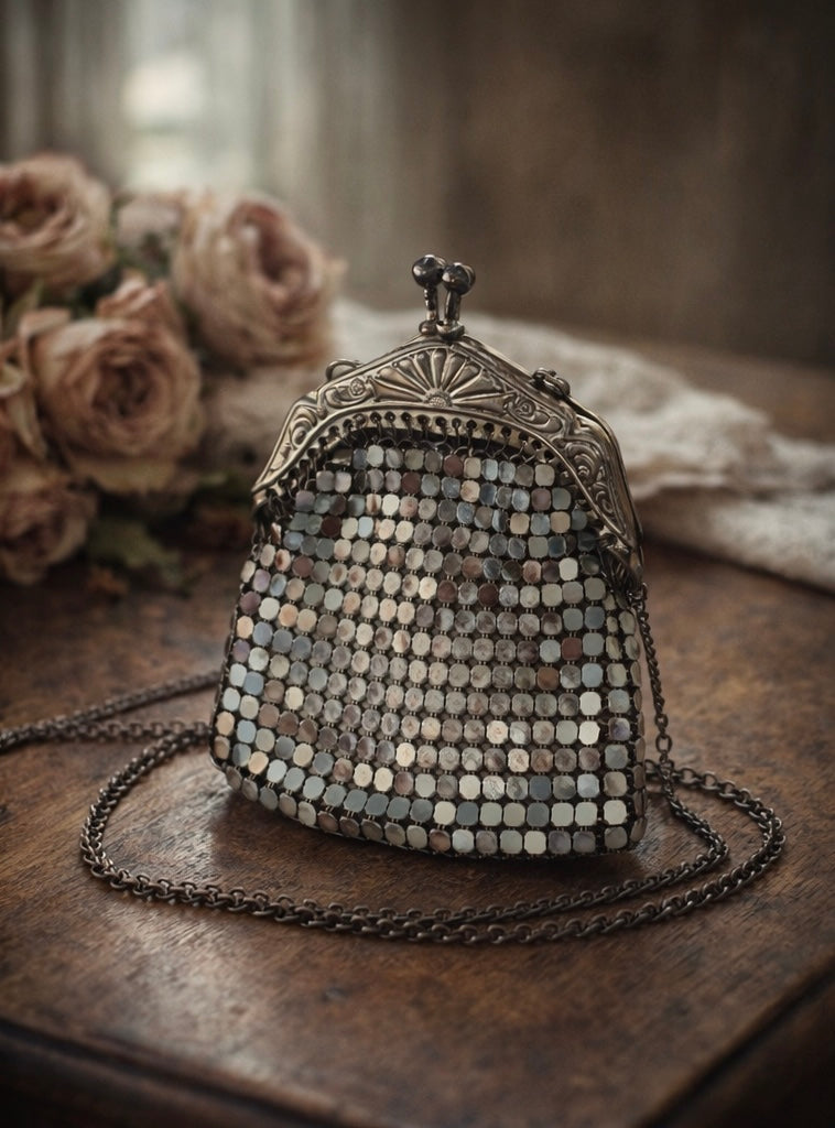 Borsellino con catena da collo, art déco maglia metallica argentata anni ‘30-‘40