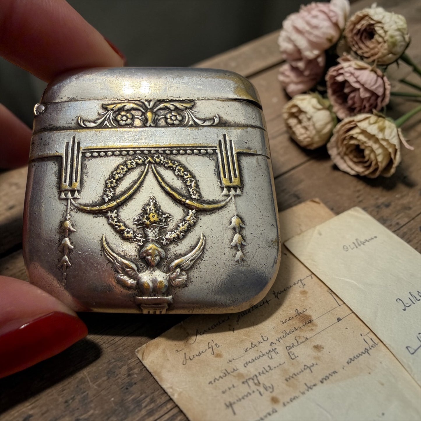 Vesta case placcato argento di fine ‘800 con Vittoria alata