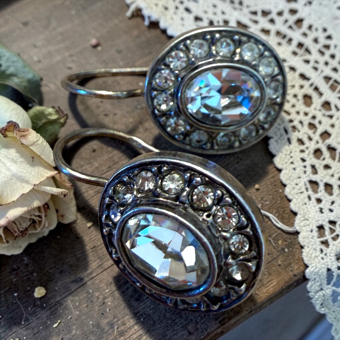 Orecchini a monachina in argento 925 con cristalli, anni ‘60