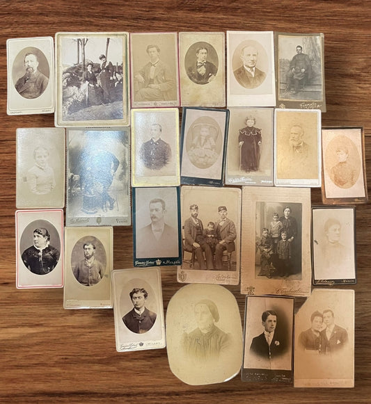 Lotto 23 antiche fotografie, fine ‘800 - primo ‘900