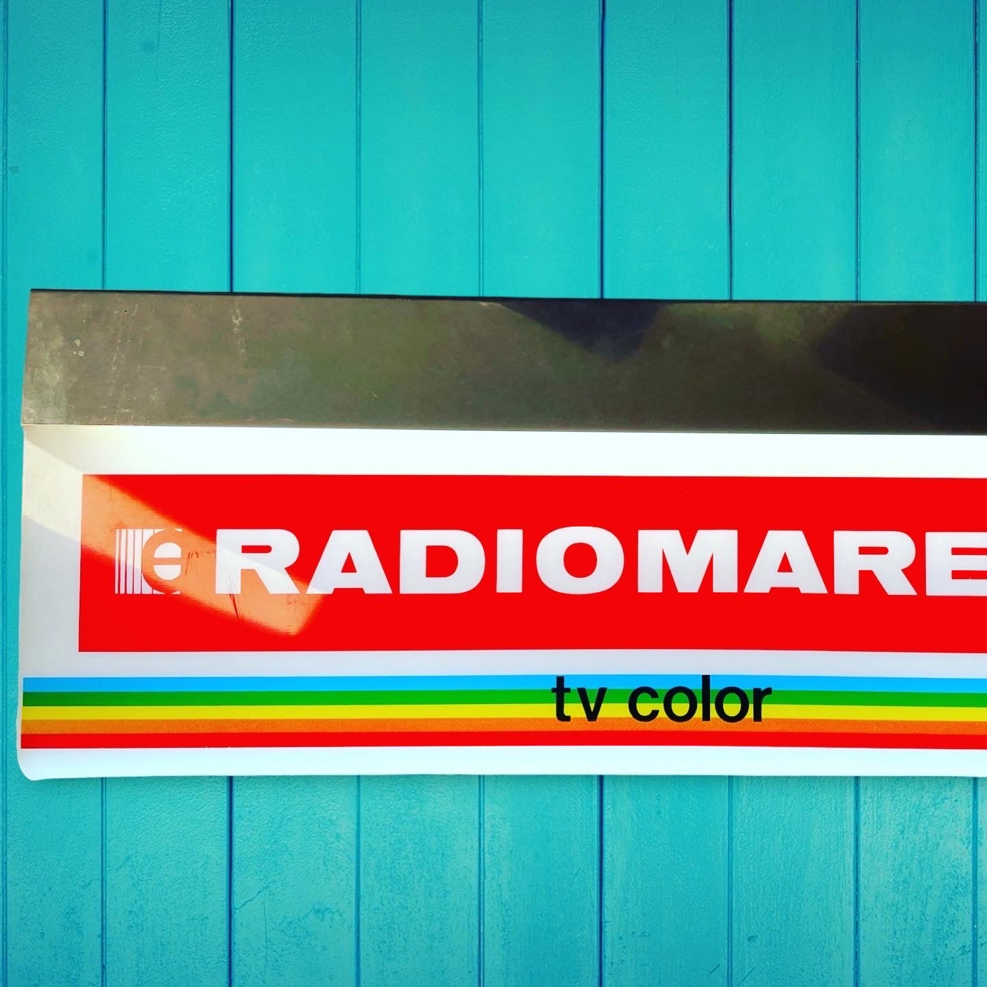 Marelli radio light sign