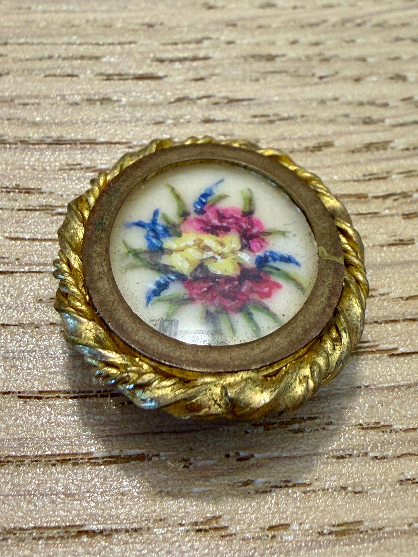 Antico gioiello ferma foulard / spilla con miniatura firmata dietro vetro, primo ‘900