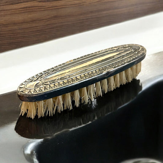 Splendida spazzolina da unghie in argento 800, antica, primo ‘900 decorato