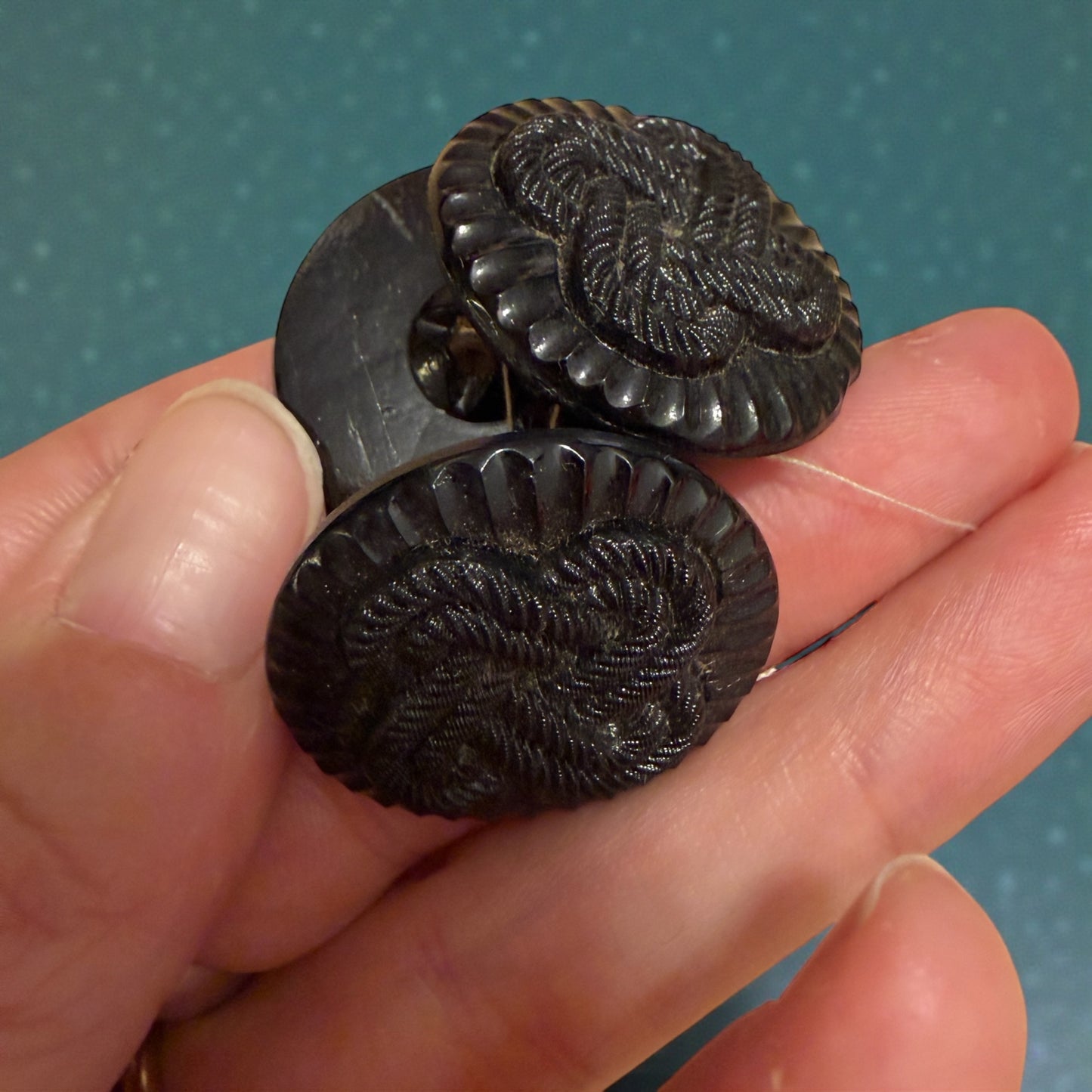 Tris bottoni gioiello in french jet fine 800 primo 900