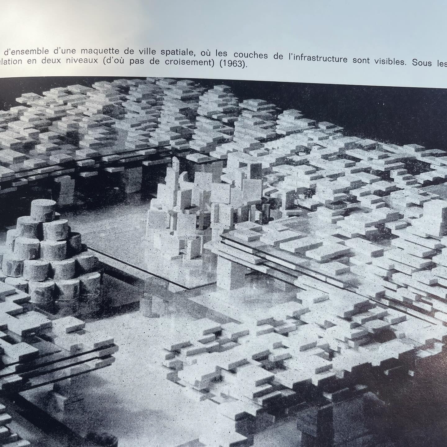 Les visionnaires de l’architecture libro 1965