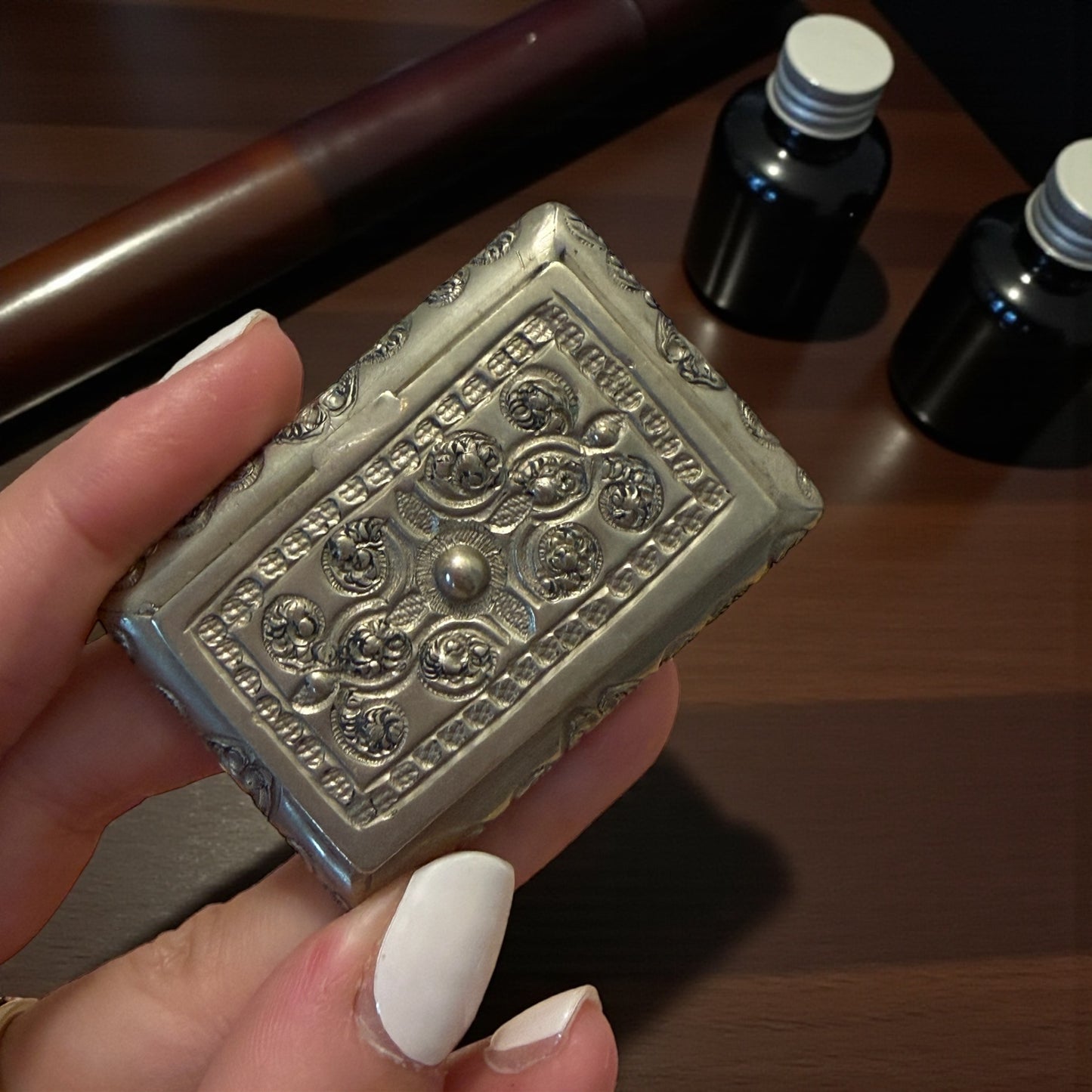 Tabacchiera da fiuto da tasca riccamente decorata, Mitteleuropa primo ‘900