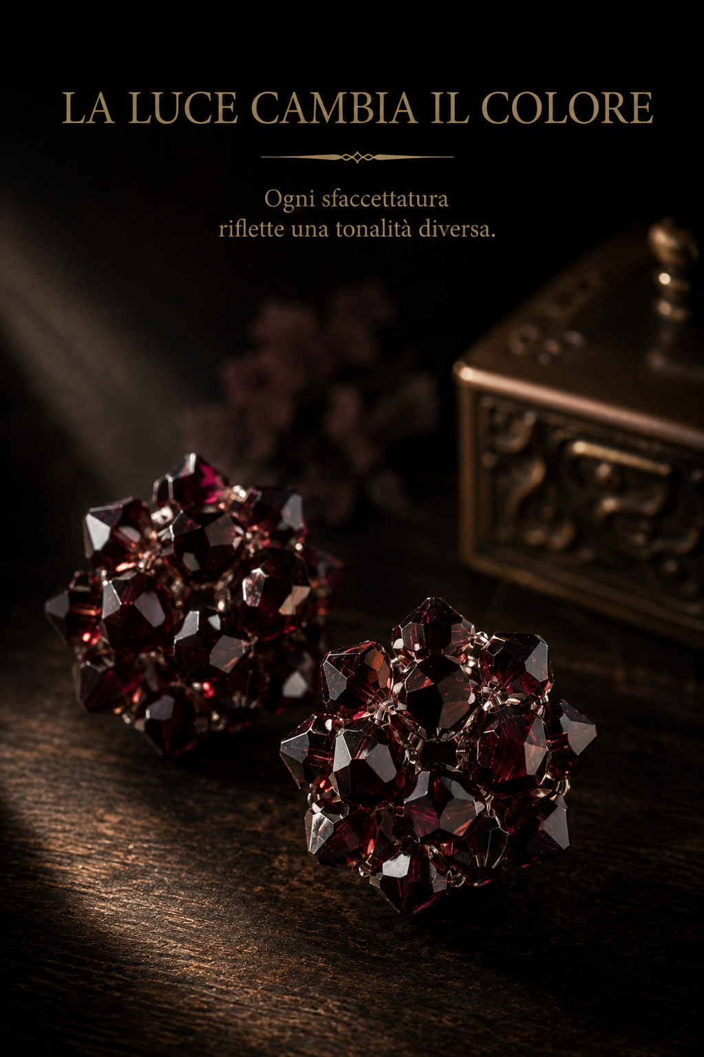 Orecchini clip in cristalli, color Granato, anni 50 prob. produzione boema ￼