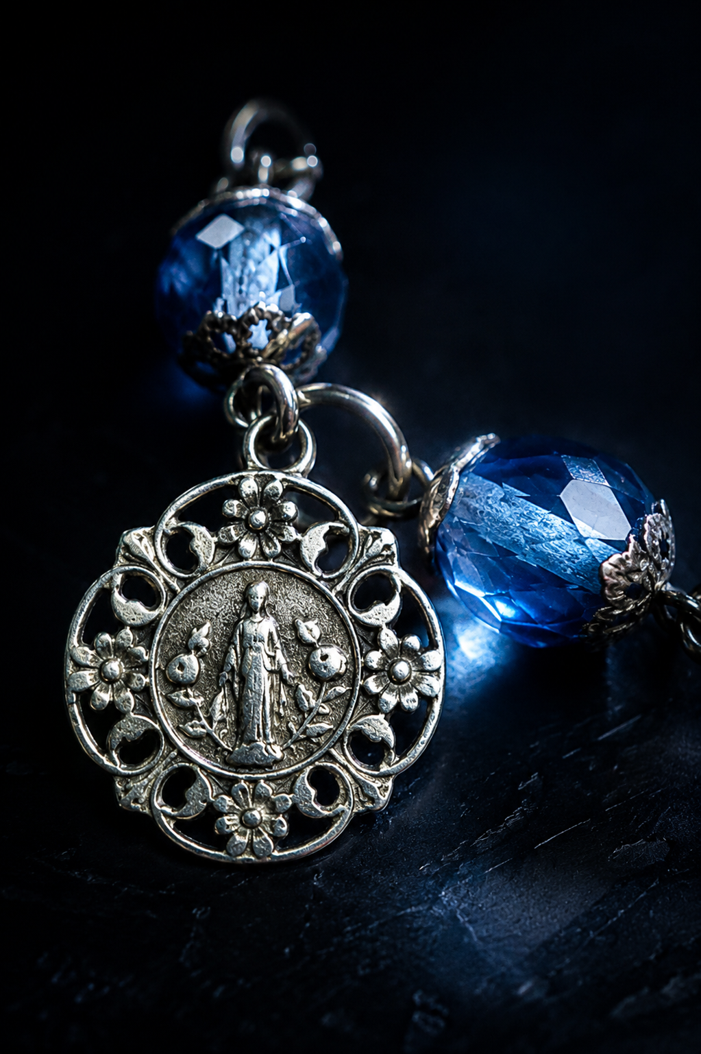 Antico bracciale rosario devozionale Mariano argento e perle, anni 30