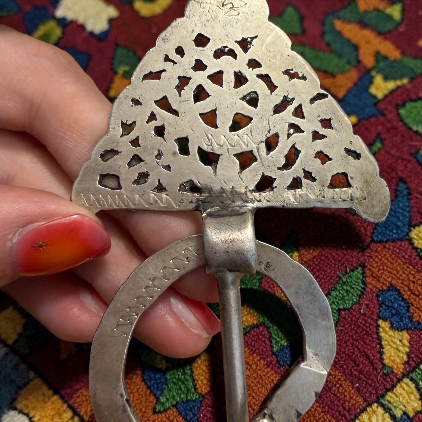 Antica fibula berbera in argento massiccio, fine ‘800 - primo ‘900